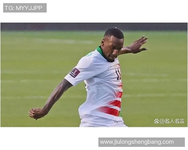 苏里南华裔足球明星的崛起与成就探秘